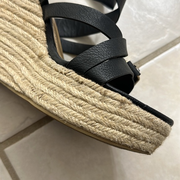 JustFab wedges 8.5 - Picture 7 of 7